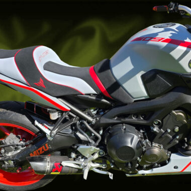 MT09